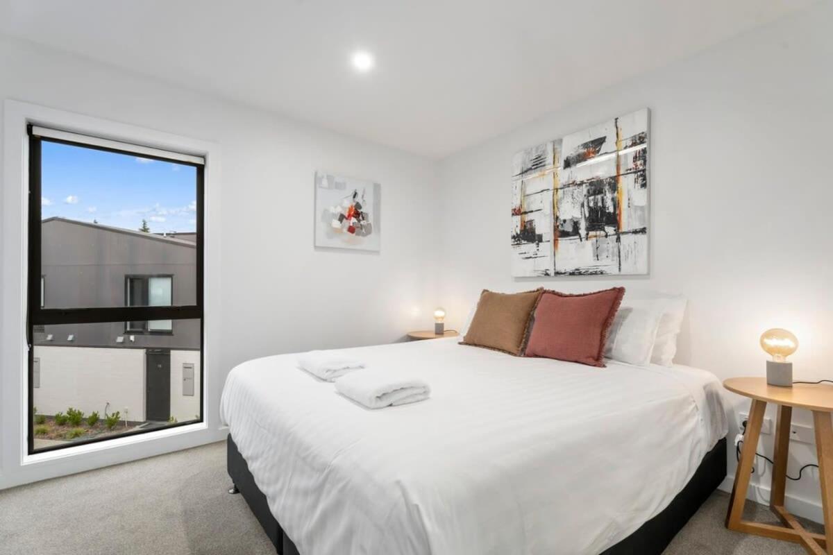 Wanaka Riverside Townhouse Retreat Albert Town Kültér fotó
