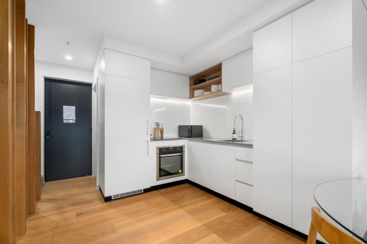 Wanaka Riverside Townhouse Retreat Albert Town Kültér fotó
