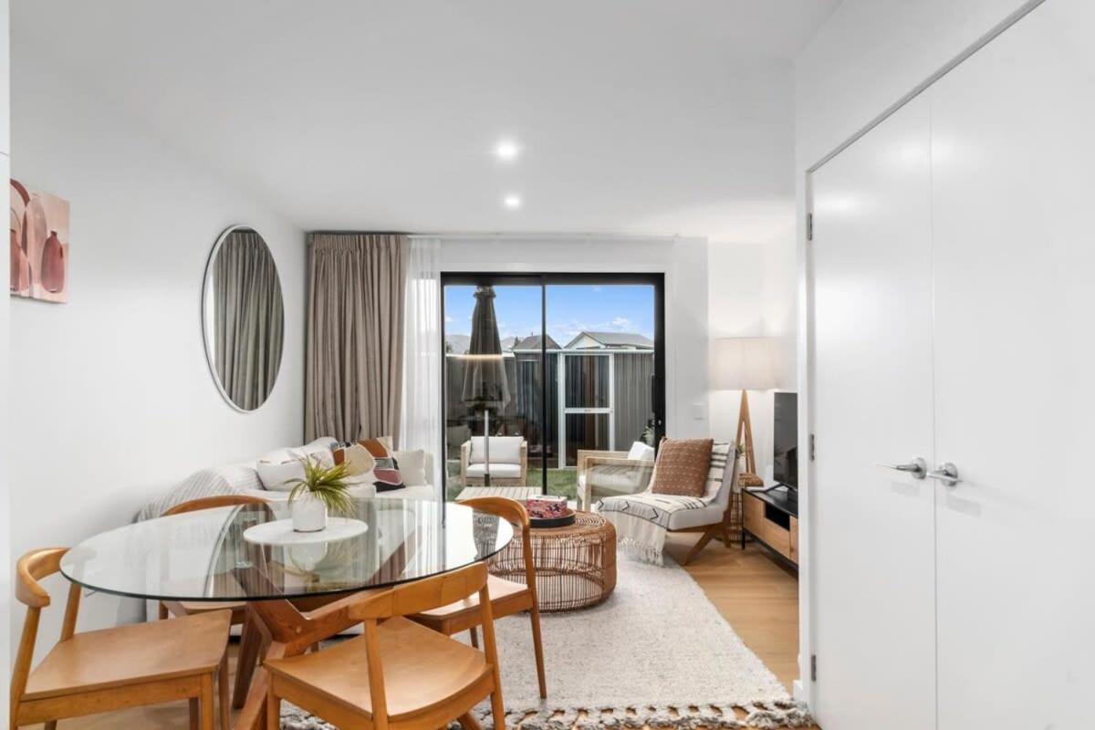 Wanaka Riverside Townhouse Retreat Albert Town Kültér fotó