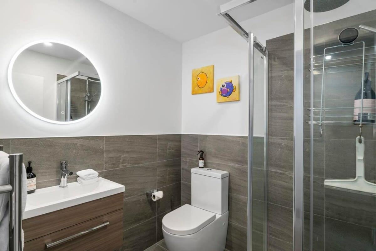 Wanaka Riverside Townhouse Retreat Albert Town Kültér fotó